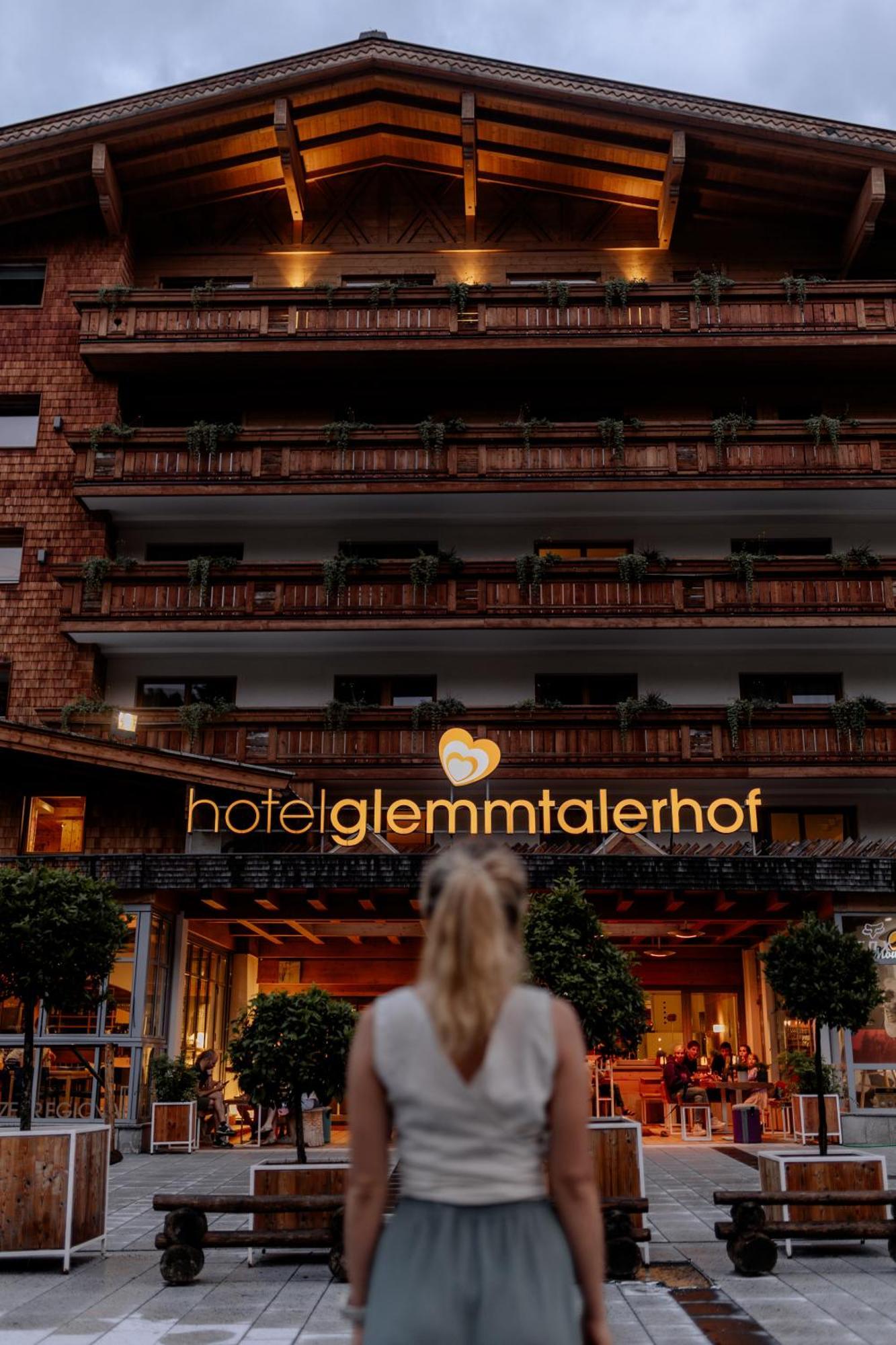 Hotel Glemmtalerhof ซาลบาคฮินเทอร์เกลมม์ ภายนอก รูปภาพ